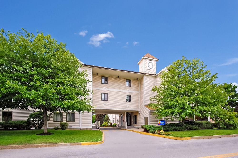 Comfort Inn Trolley Square Rutland Exterior foto